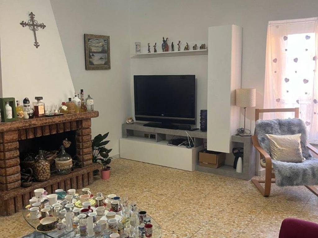 casa indipendente in vendita a San Lorenzo Nuovo