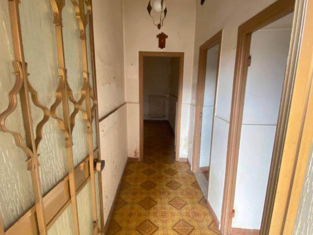 casa indipendente in vendita a San Lorenzo Nuovo