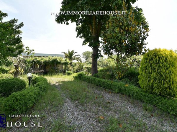 casa indipendente in vendita a San Lorenzo Nuovo