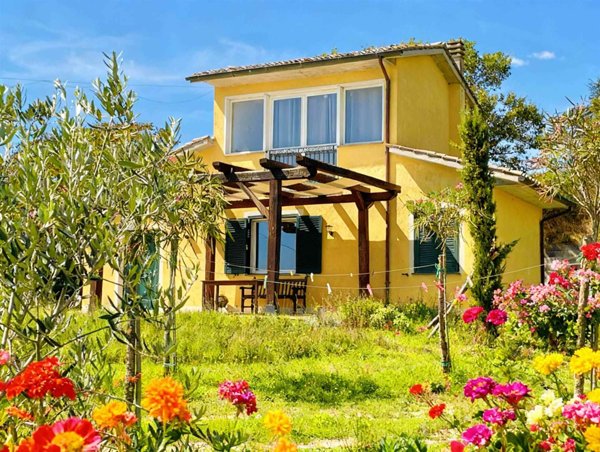 casa indipendente in vendita a San Lorenzo Nuovo