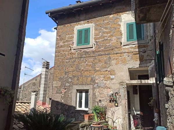 appartamento in vendita a Soriano nel Cimino