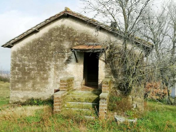 casa indipendente in vendita a Soriano nel Cimino