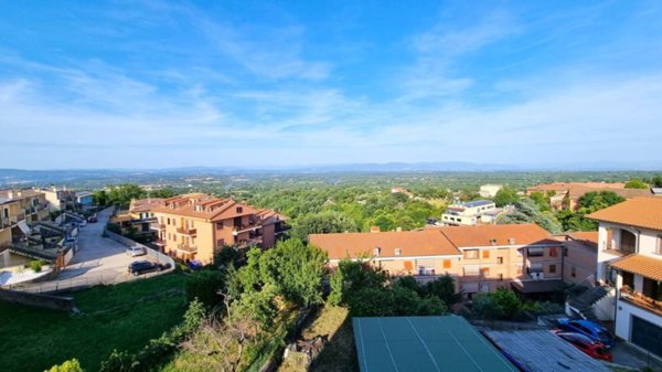 appartamento in vendita a Soriano nel Cimino