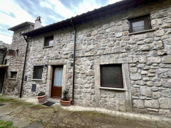 appartamento in vendita a Soriano nel Cimino in zona Chia