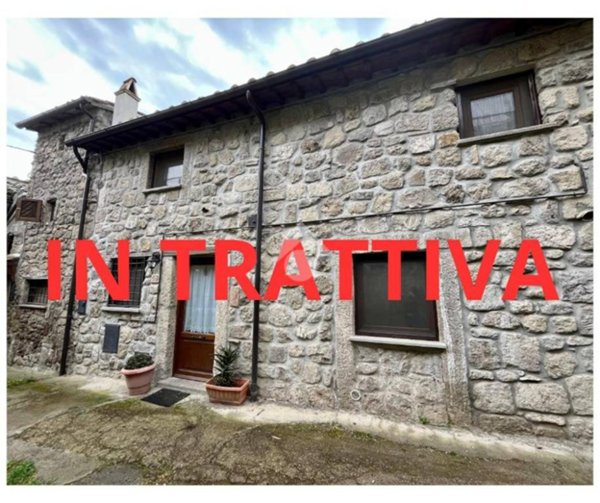 appartamento in vendita a Soriano nel Cimino in zona Chia