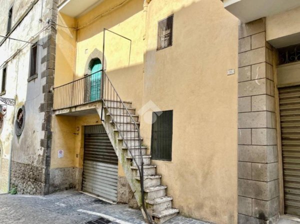 appartamento in vendita a Soriano nel Cimino
