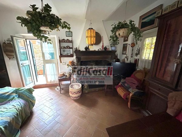 appartamento in vendita a Soriano nel Cimino in zona Chia
