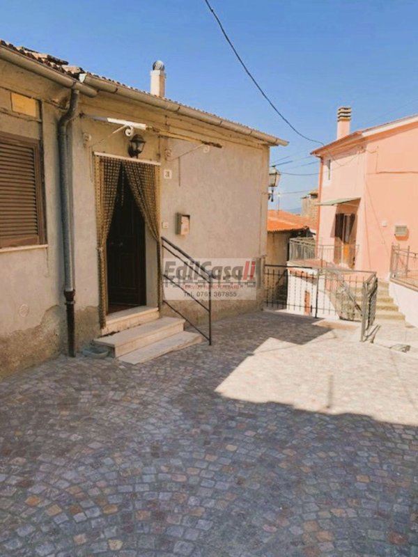 appartamento in vendita a Soriano nel Cimino in zona Chia