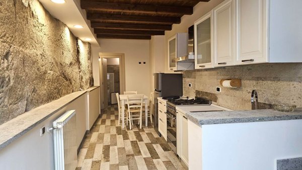 appartamento in vendita a Soriano nel Cimino