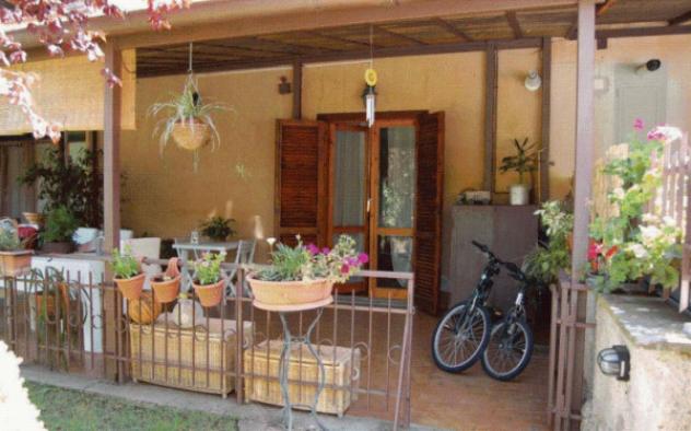 casa indipendente in vendita a Soriano nel Cimino