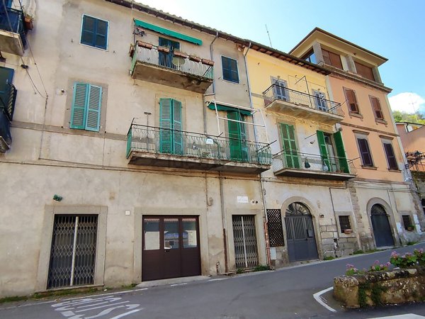 appartamento in vendita a Soriano nel Cimino