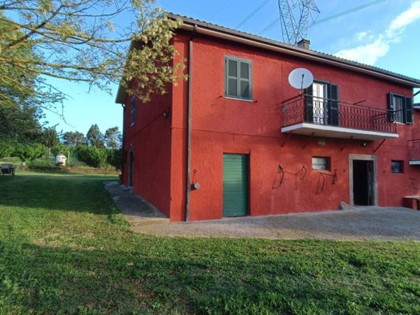 negozio in vendita a Soriano nel Cimino