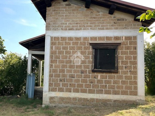 casa indipendente in vendita a Soriano nel Cimino in zona Sant'Eutizio
