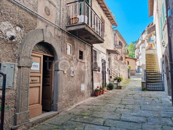 appartamento in vendita a Soriano nel Cimino