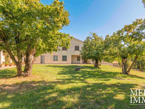 casa indipendente in vendita a Soriano nel Cimino