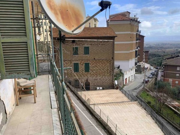 appartamento in vendita a Soriano nel Cimino