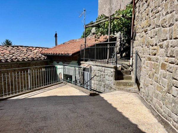 appartamento in vendita a Soriano nel Cimino