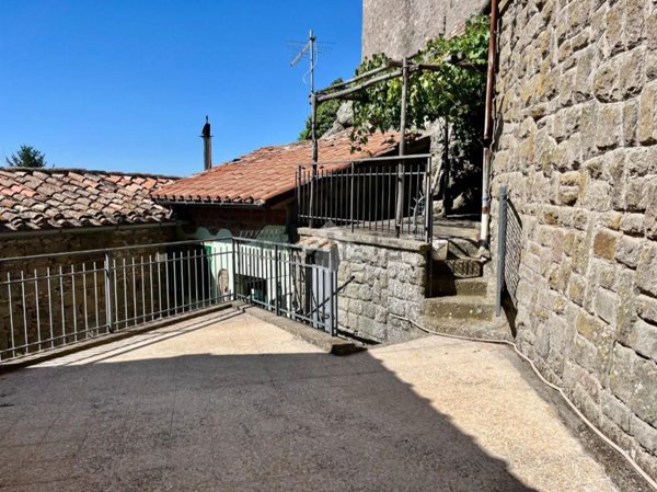 appartamento in vendita a Soriano nel Cimino