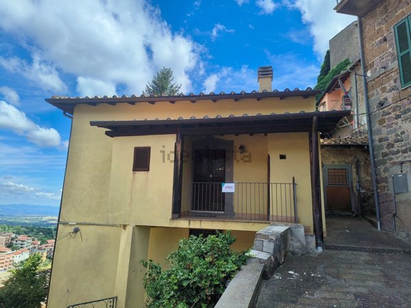 appartamento in vendita a Soriano nel Cimino
