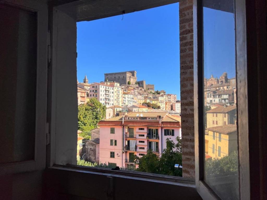 appartamento in vendita a Soriano nel Cimino