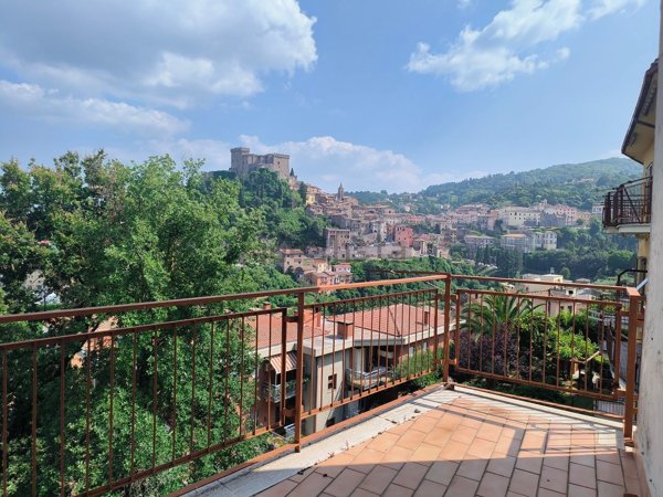 appartamento in vendita a Soriano nel Cimino