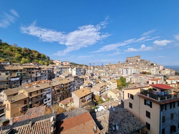 appartamento in vendita a Soriano nel Cimino