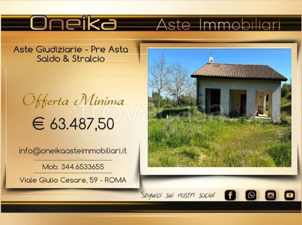 casa indipendente in vendita a Soriano nel Cimino