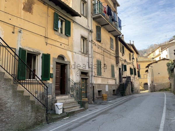 appartamento in vendita a Soriano nel Cimino