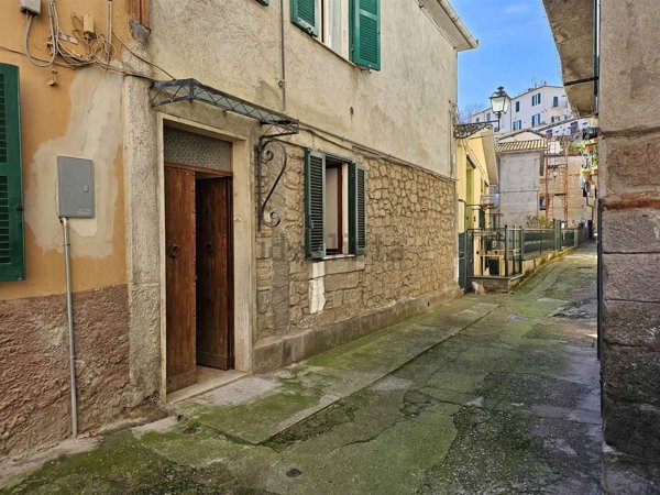 appartamento in vendita a Soriano nel Cimino