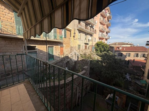 appartamento in vendita a Soriano nel Cimino