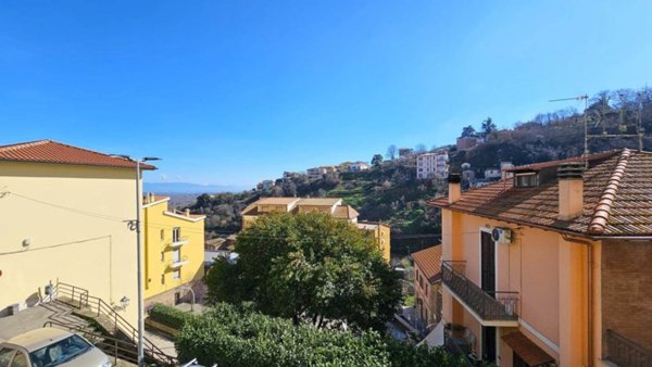 appartamento in vendita a Soriano nel Cimino