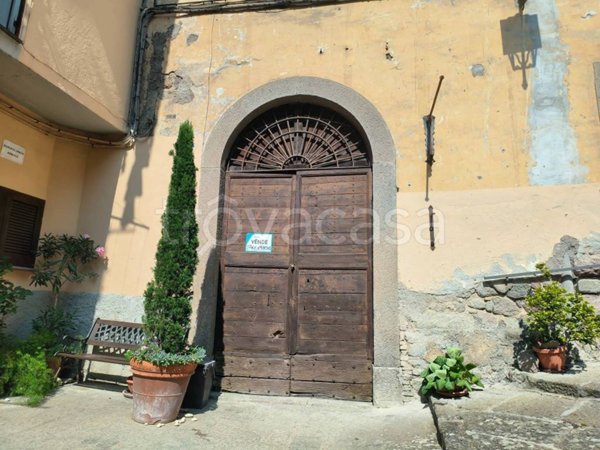 appartamento in vendita a Soriano nel Cimino