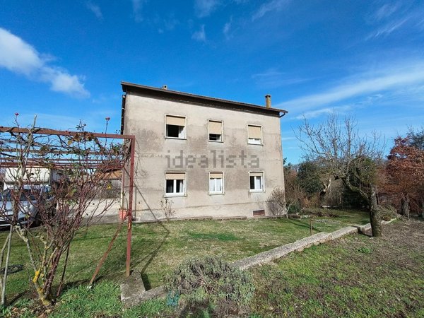 appartamento in vendita a Soriano nel Cimino in zona Sant'Eutizio