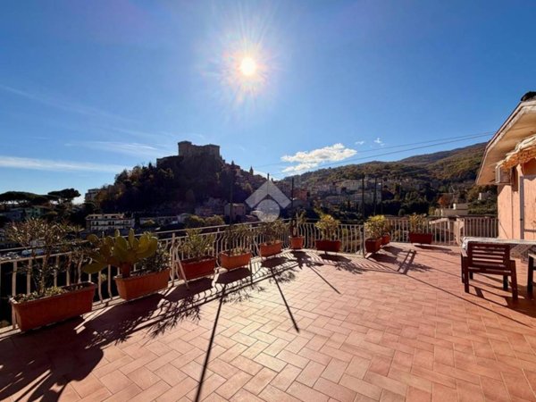 appartamento in vendita a Soriano nel Cimino