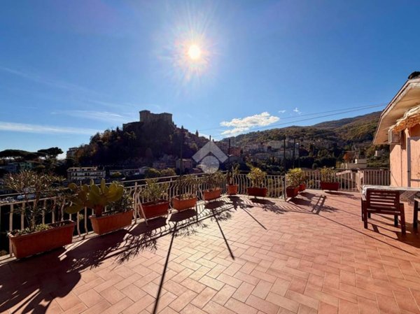 appartamento in vendita a Soriano nel Cimino