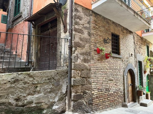 appartamento in vendita a Soriano nel Cimino