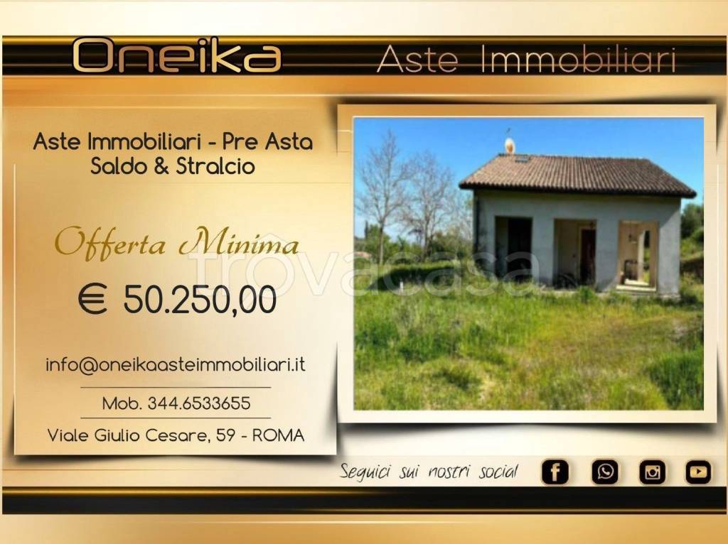 casa indipendente in vendita a Soriano nel Cimino