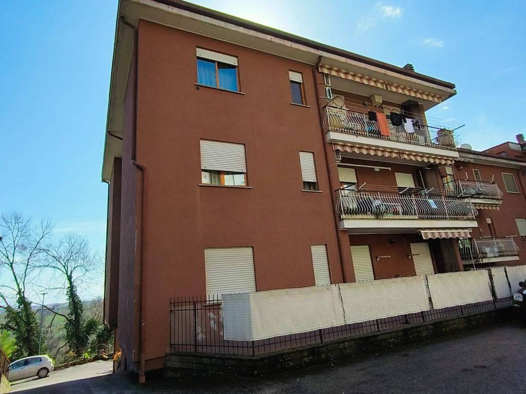 appartamento in vendita a Soriano nel Cimino