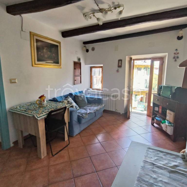 appartamento in vendita a Soriano nel Cimino