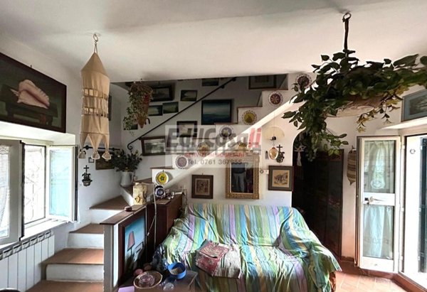 appartamento in vendita a Soriano nel Cimino in zona Chia