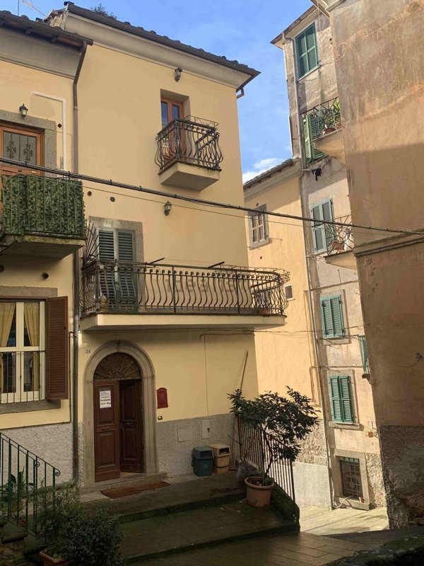 appartamento in vendita a Soriano nel Cimino