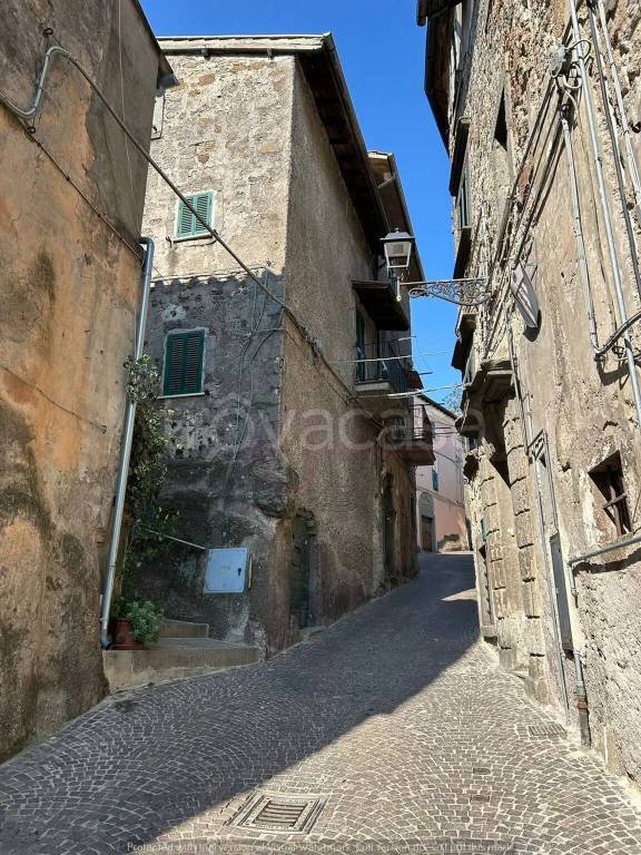 appartamento in vendita a Soriano nel Cimino