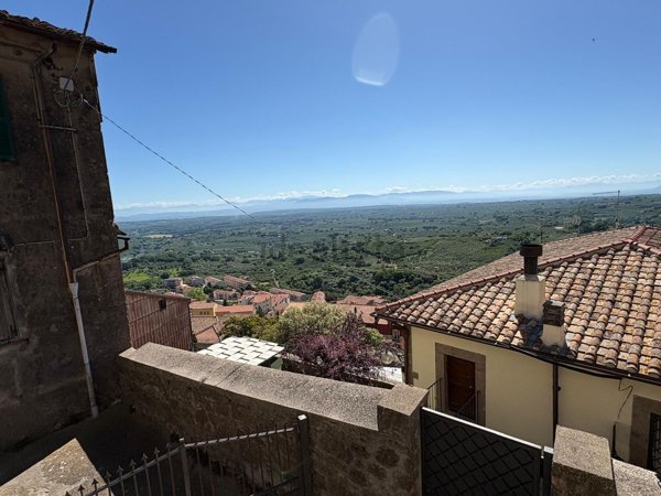 appartamento in vendita a Soriano nel Cimino
