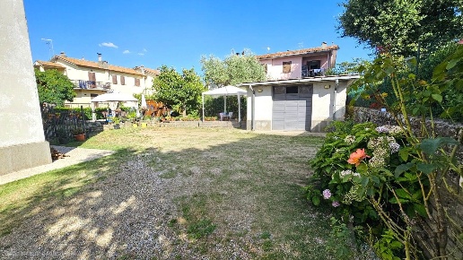 appartamento in vendita a Soriano nel Cimino in zona Sant'Eutizio