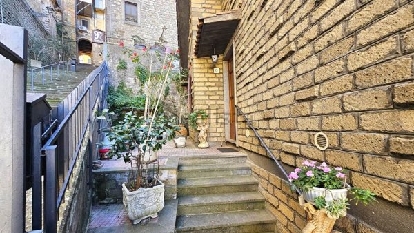 appartamento in vendita a Soriano nel Cimino