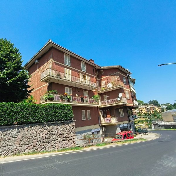 appartamento in vendita a Soriano nel Cimino in zona Sant'Eutizio