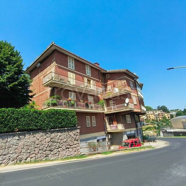appartamento in vendita a Soriano nel Cimino in zona Chia
