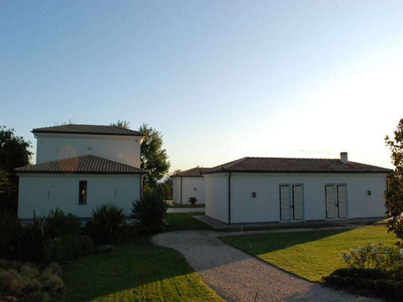 casa indipendente in vendita a Sutri