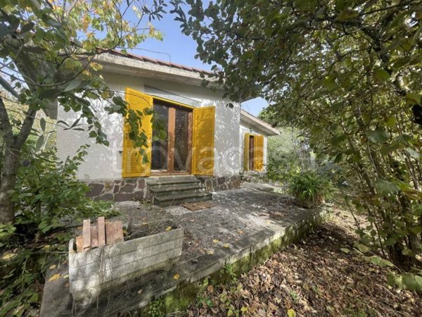 appartamento in vendita a Sutri