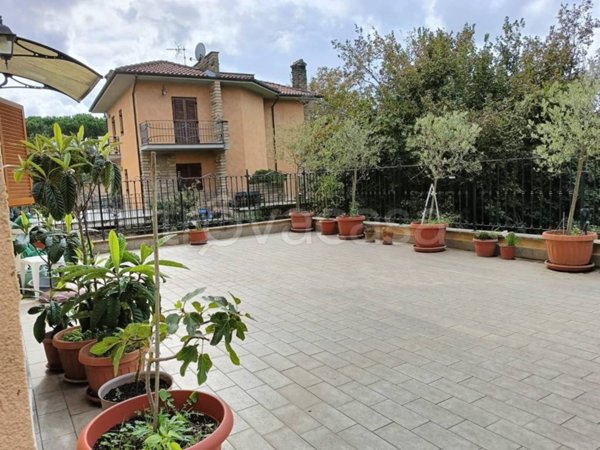 appartamento in vendita a Sutri